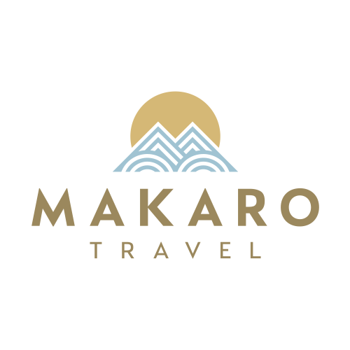 Makaro Travel  logo
